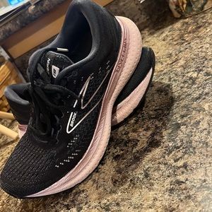 Brooks running shoes